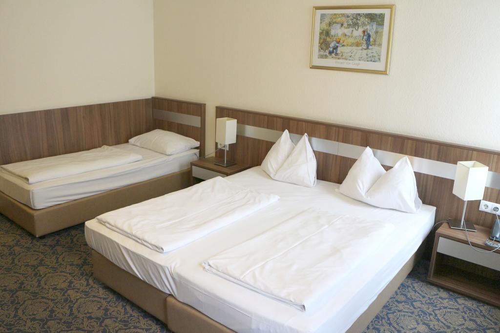 Hotel Carina Відень Екстер'єр фото