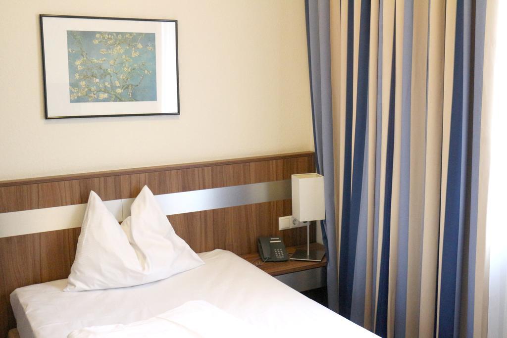 Hotel Carina Відень Екстер'єр фото